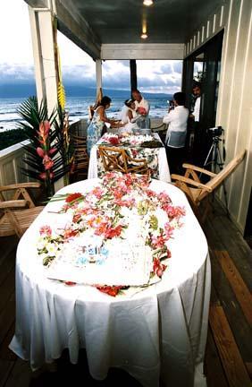 Option21<br>Happy Maui レセプションアレンジメント